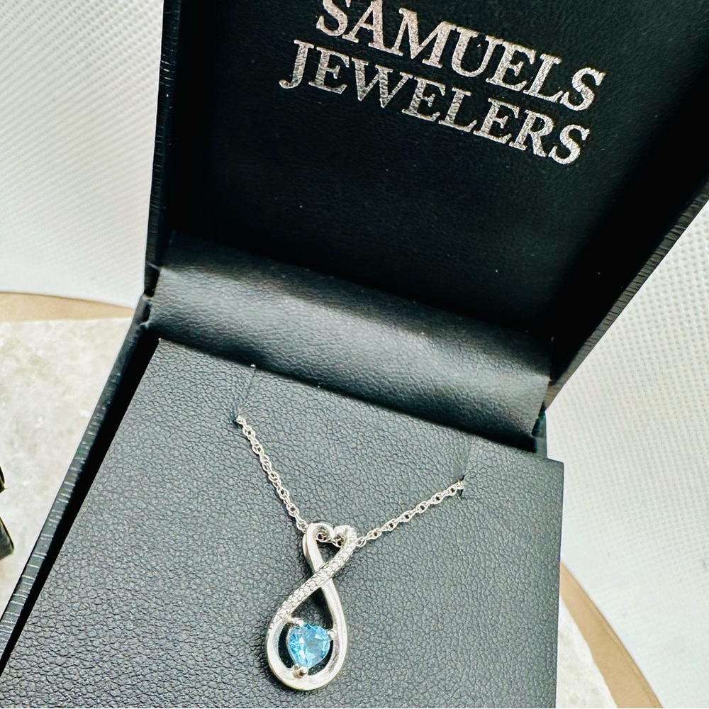 NEW! 925 Sterling Silver Heart-Shaped Blue Topaz & Diamond Infinity Pendant - Picture 6 of 12
